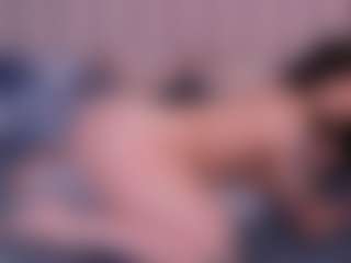 zoe-cruz21's Live Sex Cam Show