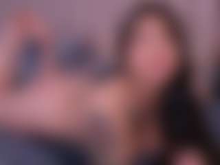 zoe-cruz21's Live Sex Cam Show