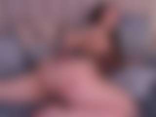 Live cam show with zoe-cruz21 - BBW on milfzrlive.com
