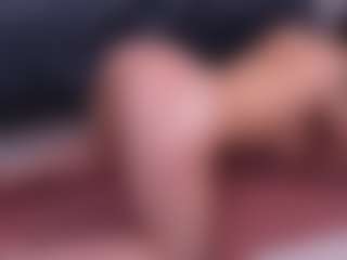 zoe-cruz21's Live Sex Cam Show