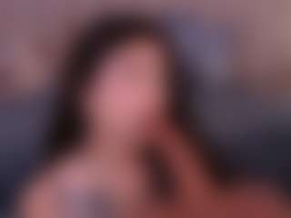 zoe-cruz21's Live Sex Cam Show