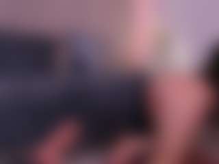 Live cam show with zoe-cruz21 - Living Room on xxxlivecams.org