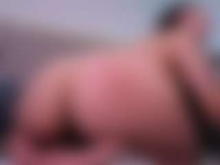 zoe-cruz21's Live Sex Cam Show