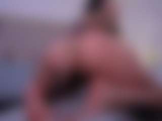 zoe-cruz21's Live Sex Cam Show