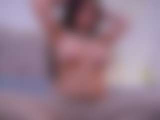 zoe-cruz21's Live Sex Cam Show