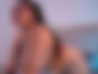 zoe-cruz21's Live Sex Cam Show