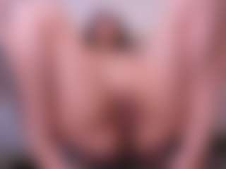 zoe-cruz21's Live Sex Cam Show