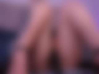 zoe-cruz21's Live Sex Cam Show