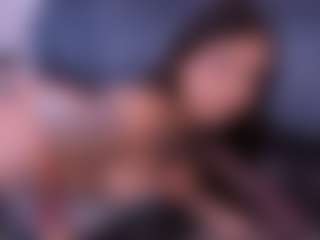 zoe-cruz21's Live Sex Cam Show