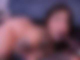 Live cam show with zoe-cruz21 - Flashing on xplaylive.com