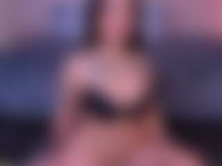 zoe-cruz21's Live Sex Cam Show