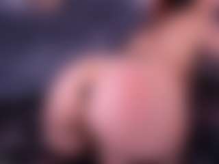 zoe-cruz21's Live Sex Cam Show