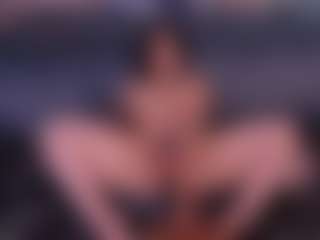 Live cam show with zoe-cruz21 - Big Ass on Dare Cams