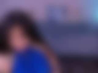 zoe-cruz21's Live Sex Cam Show