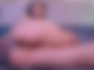 Live cam show with zoe-cruz21 - Lovense on xfollow cams