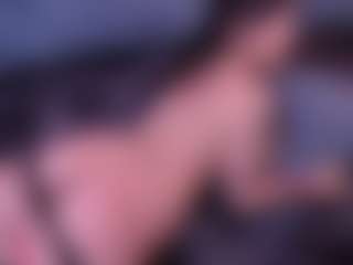 zoe-cruz21's Live Sex Cam Show