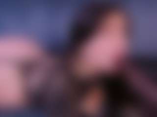 zoe-cruz21's Live Sex Cam Show