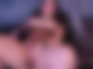 zoe-cruz21's Live Sex Cam Show