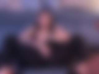 zoe-cruz21's Live Sex Cam Show