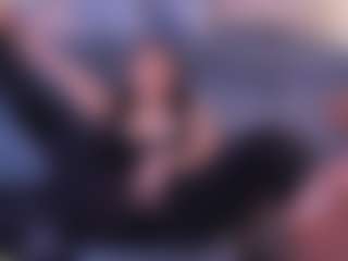 zoe-cruz21's Live Sex Cam Show
