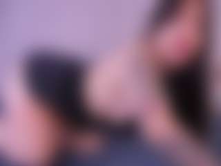 zoe-cruz21's Live Sex Cam Show