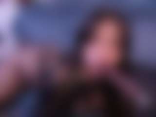 zoe-cruz21's Live Sex Cam Show