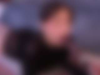 zoe-cruz21's Live Sex Cam Show