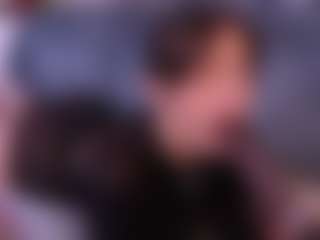 zoe-cruz21's Live Sex Cam Show
