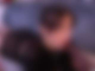 zoe-cruz21's Live Sex Cam Show