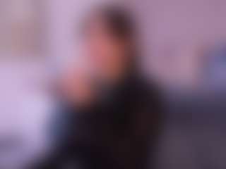 zoe-cruz21's Live Sex Cam Show