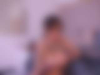 zoe-cruz21's Live Sex Cam Show