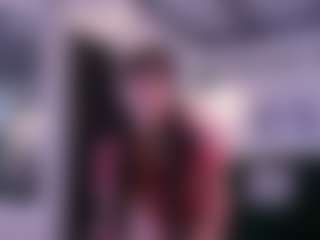 zoe-cruz21's Live Sex Cam Show
