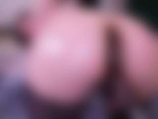 zoe-cruz21's Live Sex Cam Show