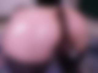 zoe-cruz21's Live Sex Cam Show