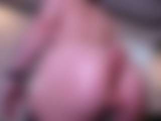 zoe-cruz21's Live Sex Cam Show