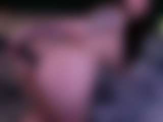 zoe-cruz21's Live Sex Cam Show