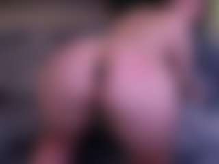 zoe-cruz21's Live Sex Cam Show