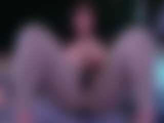 zoe-cruz21's Live Sex Cam Show