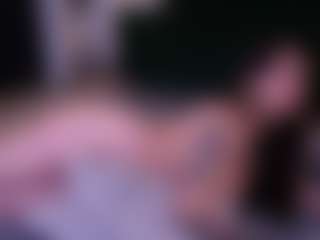 zoe-cruz21's Live Sex Cam Show