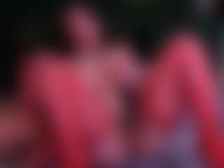 zoe-cruz21's Live Sex Cam Show
