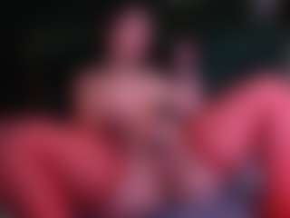 zoe-cruz21's Live Sex Cam Show