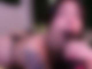 zoe-cruz21's Live Sex Cam Show