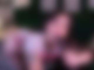 zoe-cruz21's Live Sex Cam Show