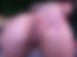 zoe-cruz21's Live Sex Cam Show
