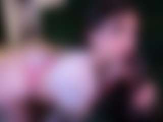 zoe-cruz21's Live Sex Cam Show