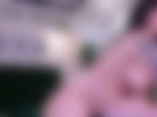 zoe-cruz21's Live Sex Cam Show