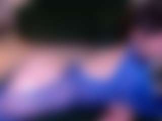 Live cam show with zoe-cruz21 - BBW on SquirtSoMuch