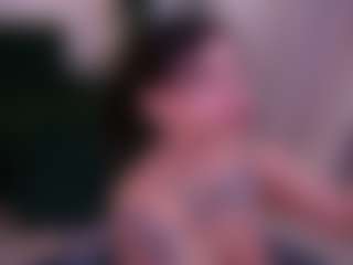 zoe-cruz21's Live Sex Cam Show