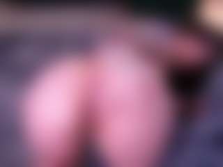 zoe-cruz21's Live Sex Cam Show