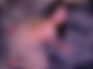 zoe-cruz21's Live Sex Cam Show